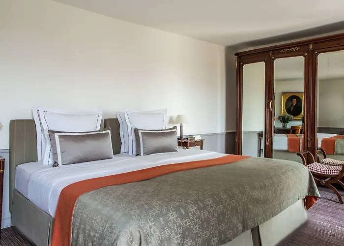 Brighton - Esprit De France Hotel Paris