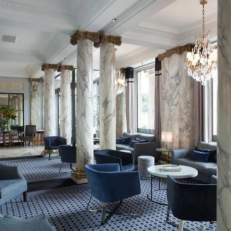 브라이튼 - 에스프리 드 프랑스 4*