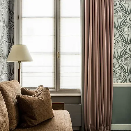 Hotel Brighton - Esprit De France 4*