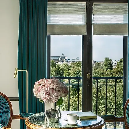 Hotel Brighton - Esprit De France 4*