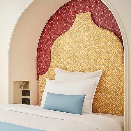 Brighton - Esprit De France Hotel 4*
