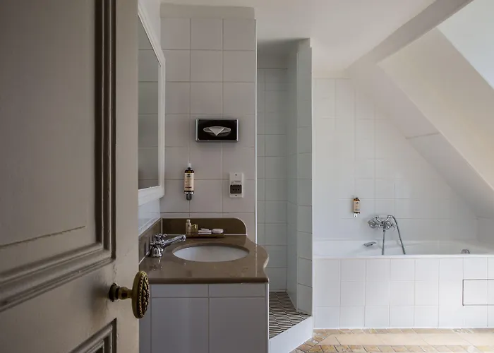 オテル ブライトン エスプリ ドゥ フランス ホテル