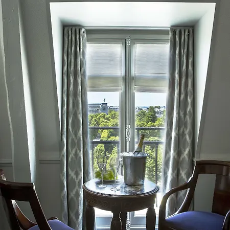 Hotell Brighton - Esprit De France