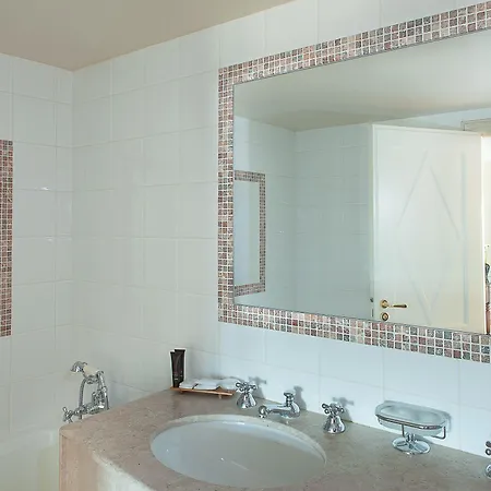 Hotell Brighton - Esprit De France 4*