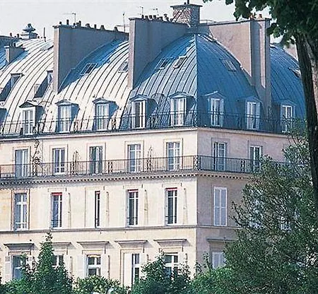 Brighton - Esprit De France Hotel 4*