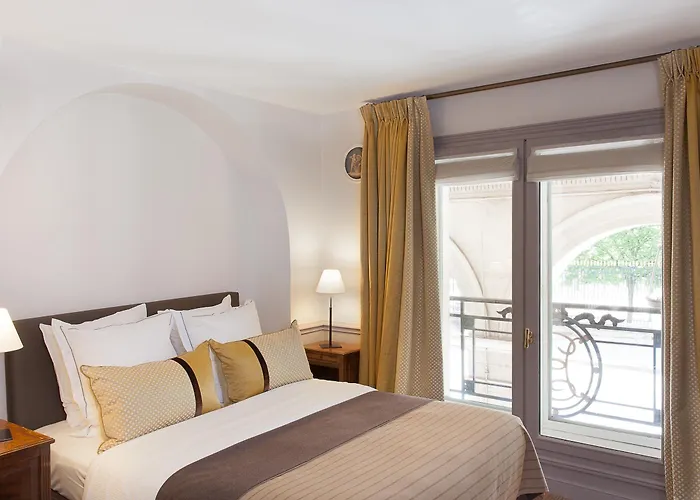 Hotel Brighton - Esprit De France